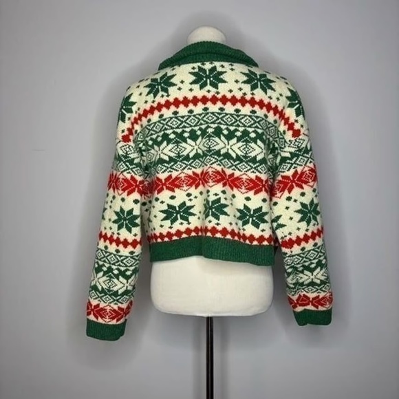 ASOS- Christmas Quarter Zip - Picture 3 of 6